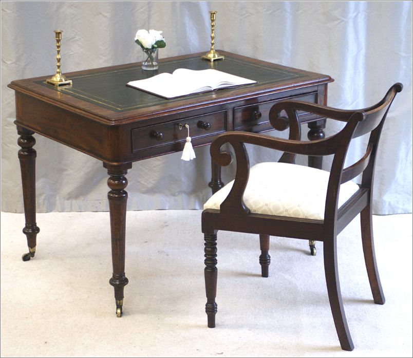 3037 Small Antique Georgian Writing Table (4)